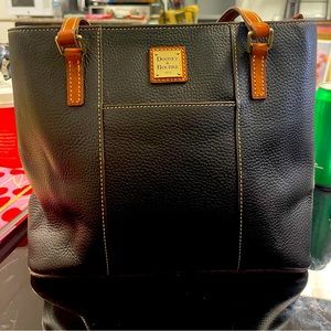Purse DOONEY BOURKE great condition
